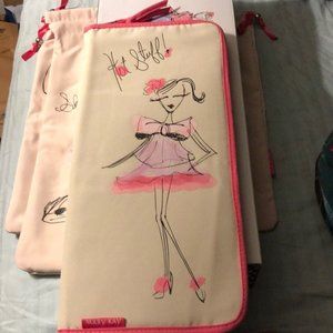PASSPORT-TRAVEL CASE